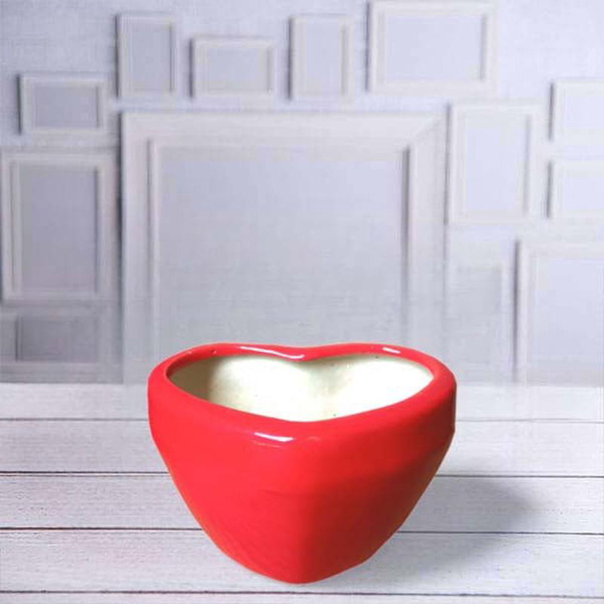 45 inch (11 cm) Heart Shape Ceramic Pot Red Set of 1