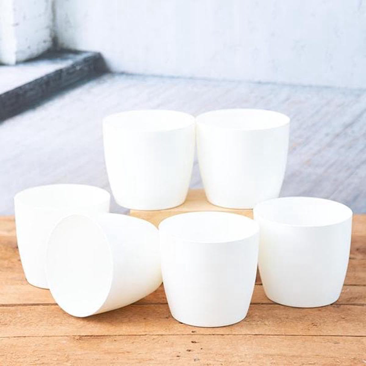 45 inch (11 cm) Ronda No 1110 Round Plastic Planter Set of 6 Green