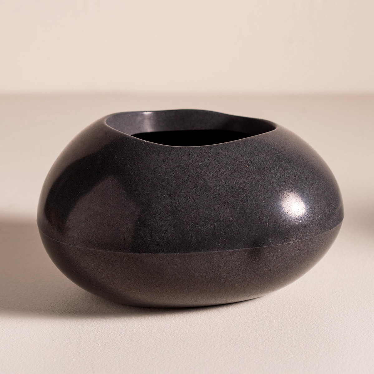 Globe Stone Planter